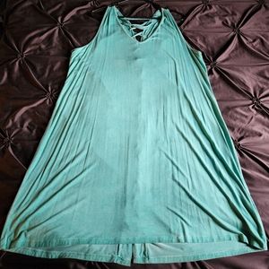1X aqua green dress with weave back